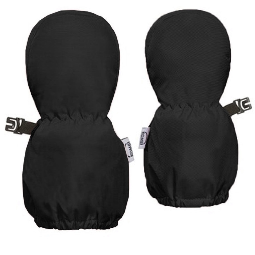 NWOT Black Kombi mittens